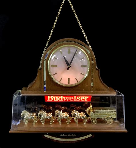 65 shipping estimate from United States Sponsored VINTAGE BUDWEISER CLYDESDALE HORSE BEER LIGHT AND CLOCK Pre-Owned C 219. . Budweiser clock